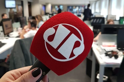 Jovem Pan é proibida pelo TSE de falar livremente sobre Lula