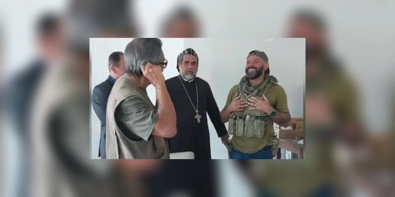 “Eu vesti um personagem”; diz policial que apareceu rindo com Jefferson