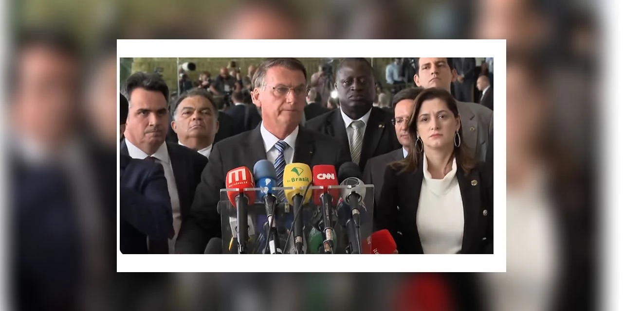 Bolsonaro faz pronunciamento de 2 minutos, agradece eleitores e diz que vai cumprir Constituição