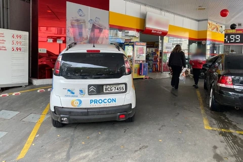 Procon autua posto de combustíveis por prática abusiva de preços