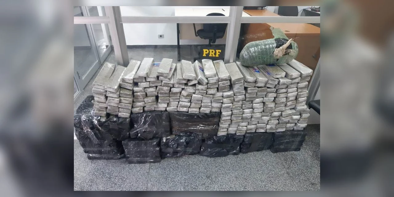 PRF apreende mais de 250Kg de drogas na região
