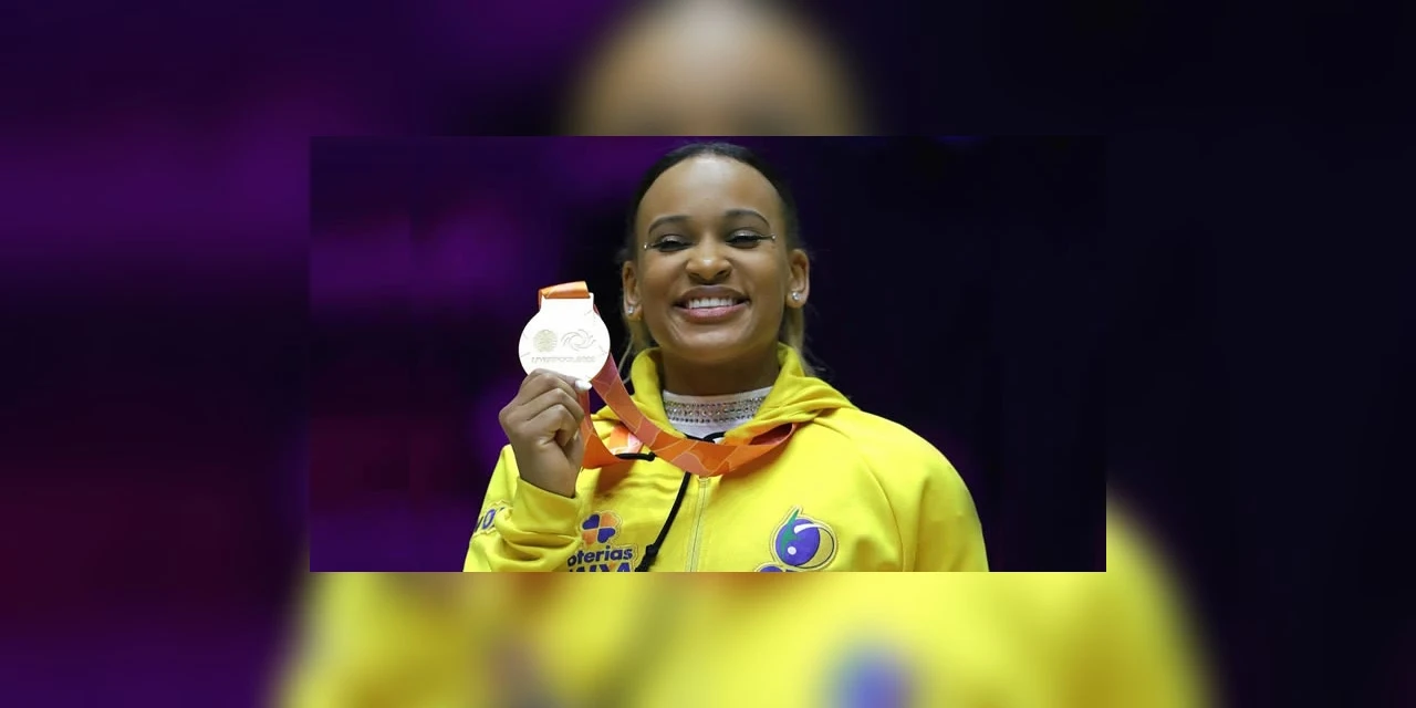 Rebeca Andrade conquista o ouro no individual geral