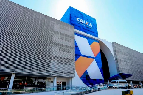 Caixa suspende oferta de consignado do Auxílio Brasil até dia 14