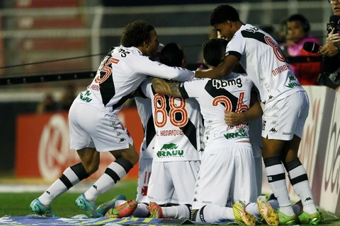 Vasco vence o Ituano fora de casa e garante acesso a elite do futebol brasileiro