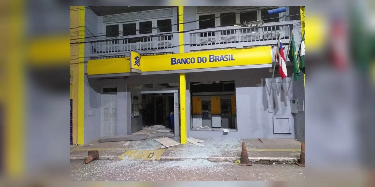 Bandidos explodem agências bancárias na Bahia nesta segunda-feira (07)
