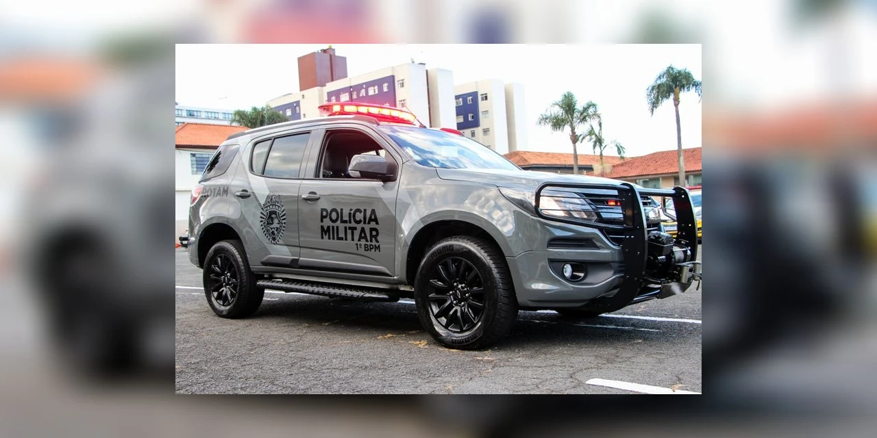 Homem descumpre medida protetiva e é preso com arma de fogo em Ponta Grossa