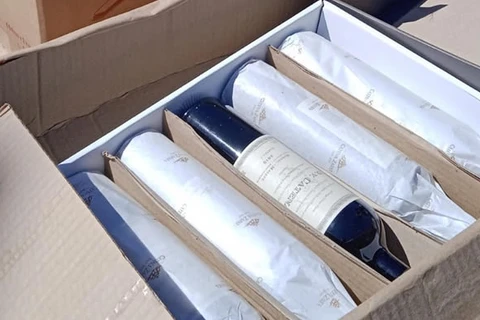 PRF apreende 3 mil garrafas de vinho importado ilegalmente da Argentina