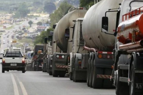 Rodovias federais ainda têm 18 pontos de interdição, diz PRF