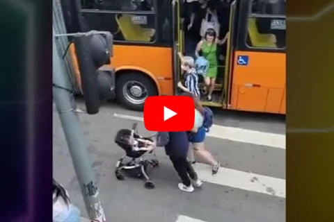 Ônibus é incendiado, após morte de suspeito em confronto com a PM, em Curitiba