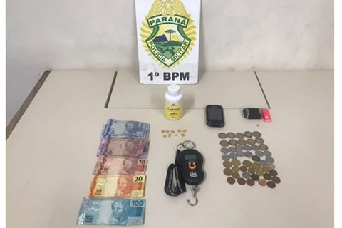 Suspeito de trafico é preso com pedras de crack na Ronda, em PG