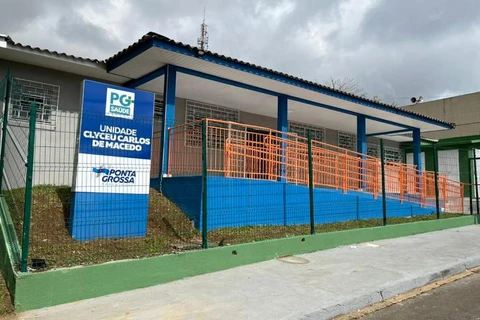 Prefeitura entrega Unidade de Saúde Clyceu de Macedo renovada no Santa Terezinha