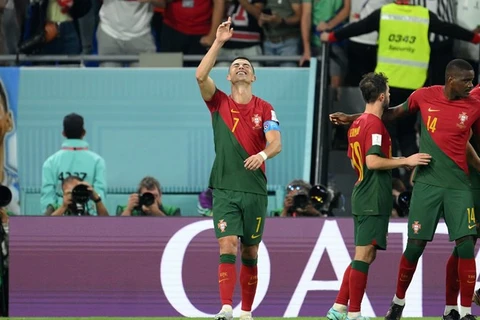 Com gol histórico de Cristiano Ronaldo, Portugal supera Gana por 3 a 2