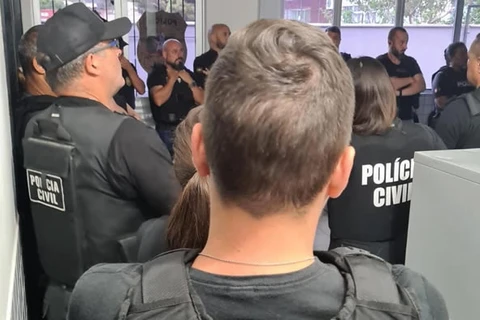 Polícia cumpre mandados em investigação de suspeita de crimes eleitorais em SC