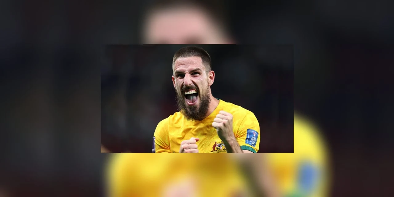 Austrália bate Dinamarca e volta às oitavas de uma Copa após 16 anos