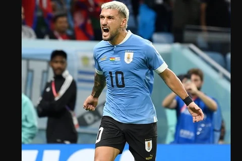 Mesmo vencendo Gana por 2 a 0, Uruguai está fora da Copa