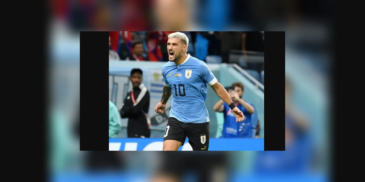 Mesmo vencendo Gana por 2 a 0, Uruguai está fora da Copa