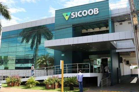 Sicoob é vencedor do 18º Prêmio Banking Transformation