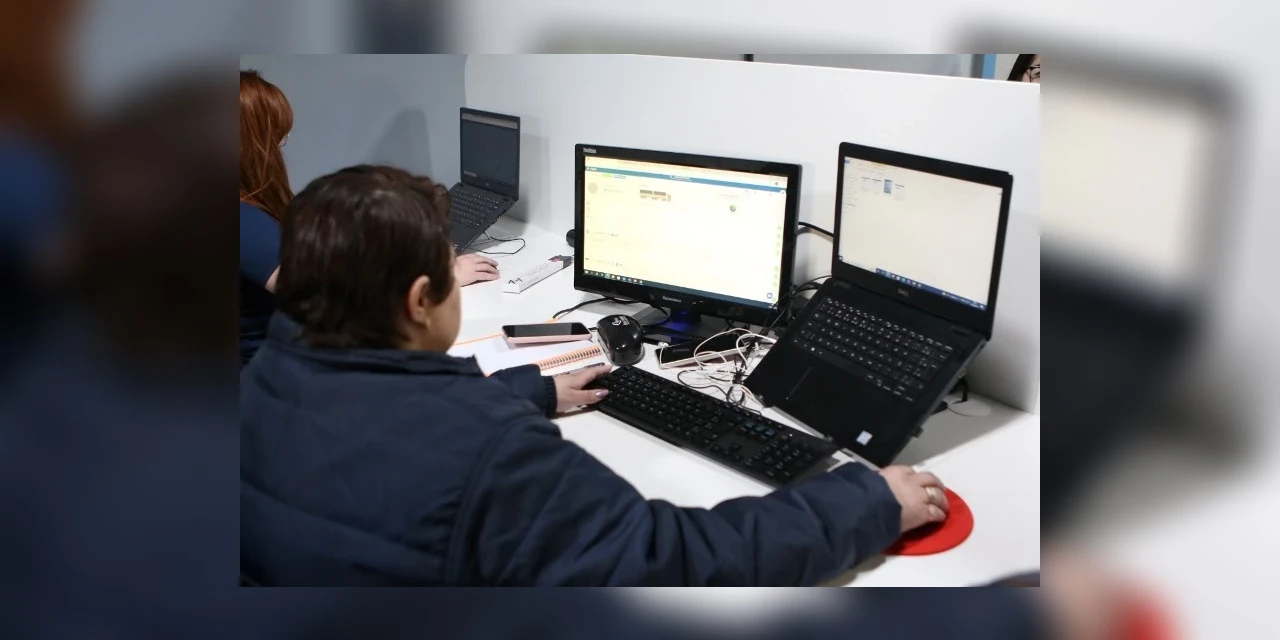 Agência do Trabalhador oferta mais de 130 vagas para pessoas com deficiência