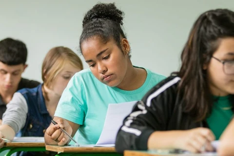 UEPG aplica provas do Vestibular neste domingo (11) para 7,7 mil candidatos