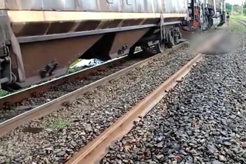 Mulher é encontrada morta após ser atropelada por trem em PG