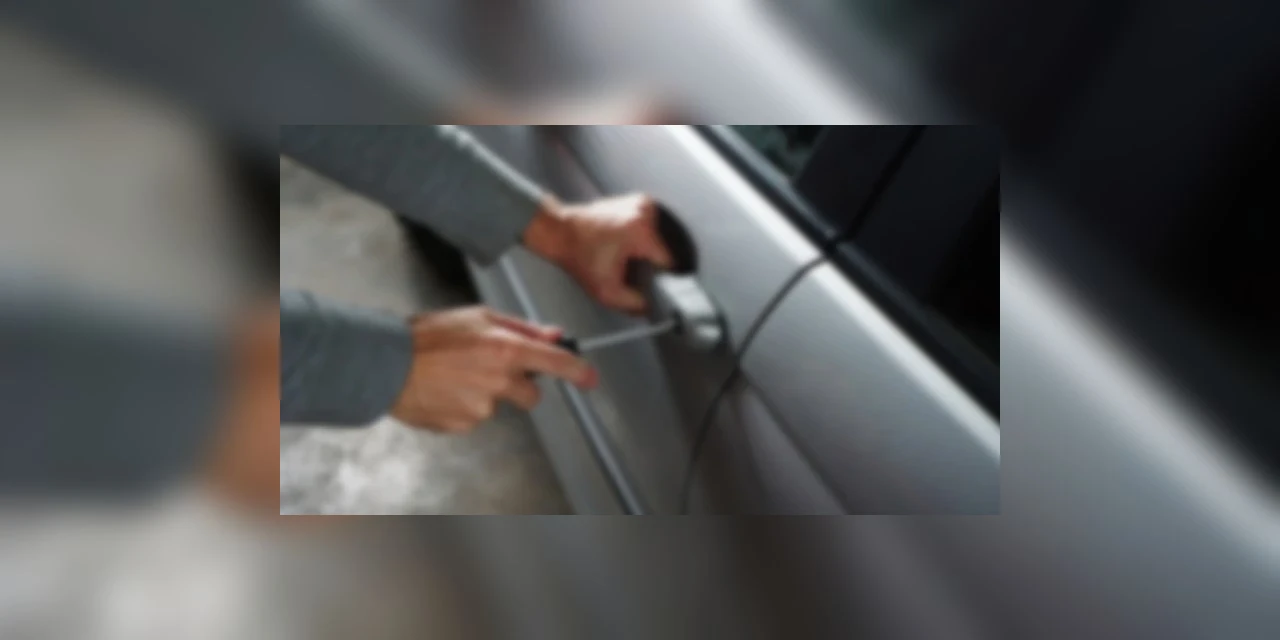 Em menos de 10 horas ladrões roubam 4 veiculos em PG