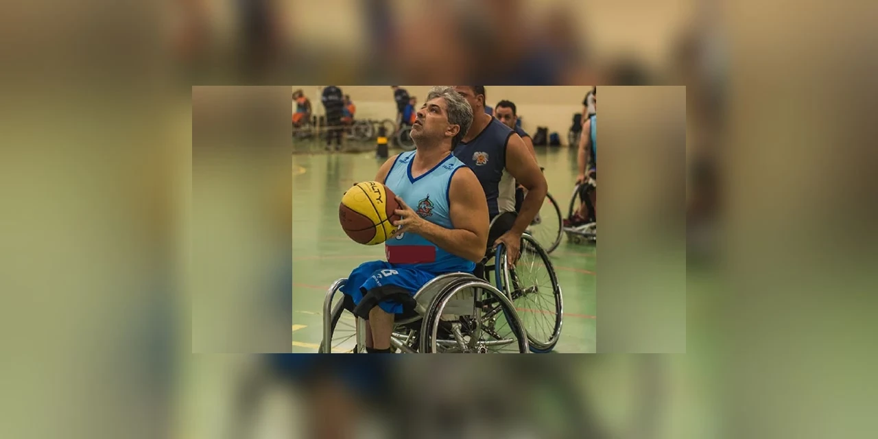 Noel Kostiurezko deixa equipe basquete cadeira de rodas após 17 anos