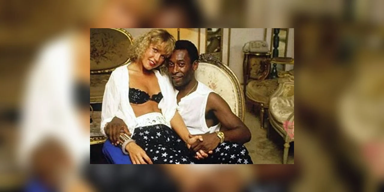 Xuxa, ex-namorada de Pelé, faz homenagem ao Rei
