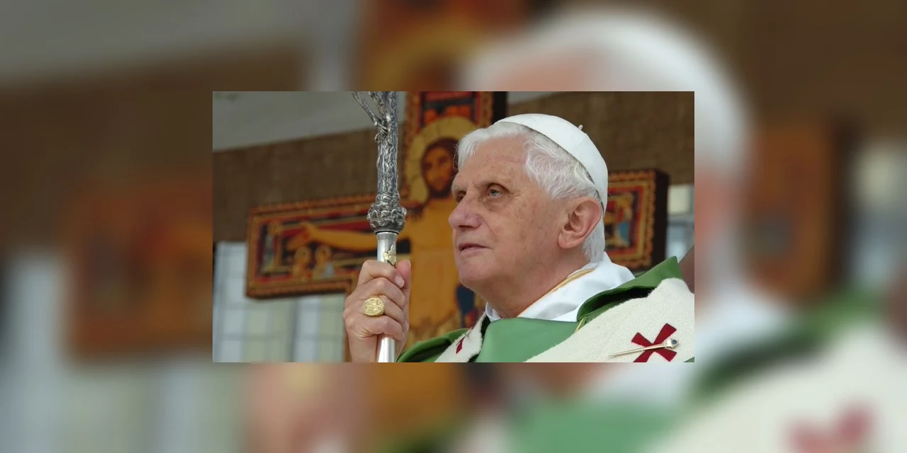 Morre Papa Bento XVI aos 95 anos