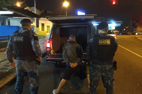 Procurado pela justiça por roubo, homicídio e tráfico de drogas é preso pela GCM no centro de PG