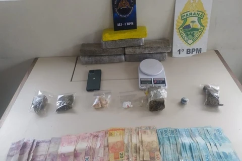 Mulher é detida por tráfico de drogas em Ponta Grossa
