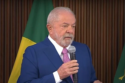 Após invasões, Lula decreta intervenção federal no Governo do Distrito Federal