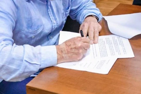 Lula sanciona aumento salarial de 18% para ministros do STF