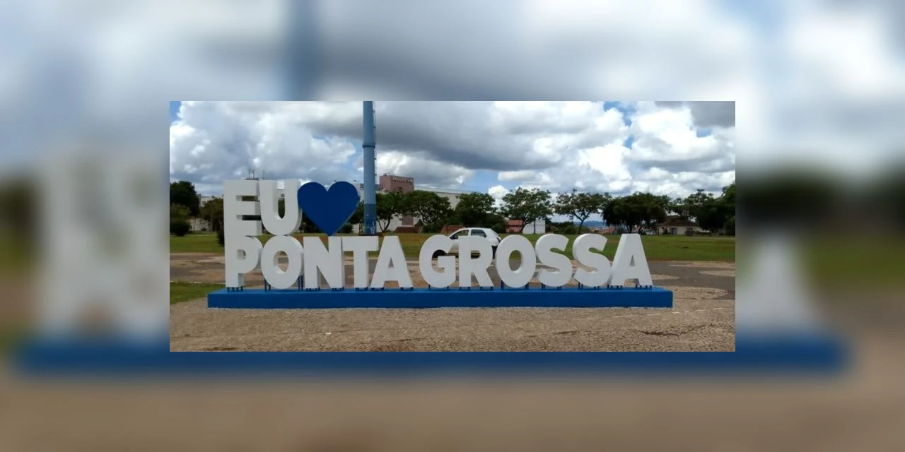 Prefeitura revitaliza “Eu amo Ponta Grossa” no Parque Ambiental