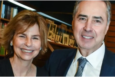 Morre esposa do ministro Barroso aos 57 anos