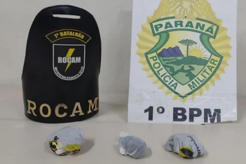 Dupla tenta fugir da polícia e é presa por tráfico de drogas na Nova Rússia, em PG