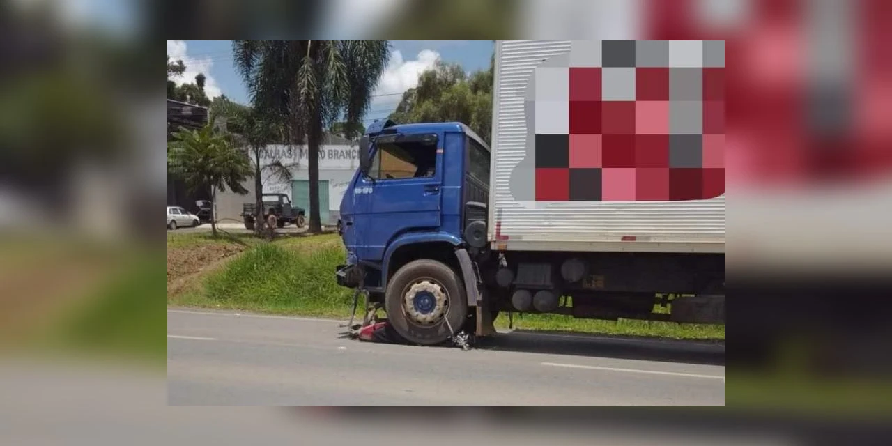 Colisão entre moto e caminhão em Imbituva faz uma vitima fatal