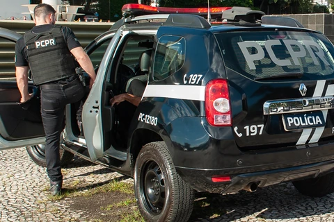 PCPR prende mulher em flagrante por tráfico de drogas em Reserva