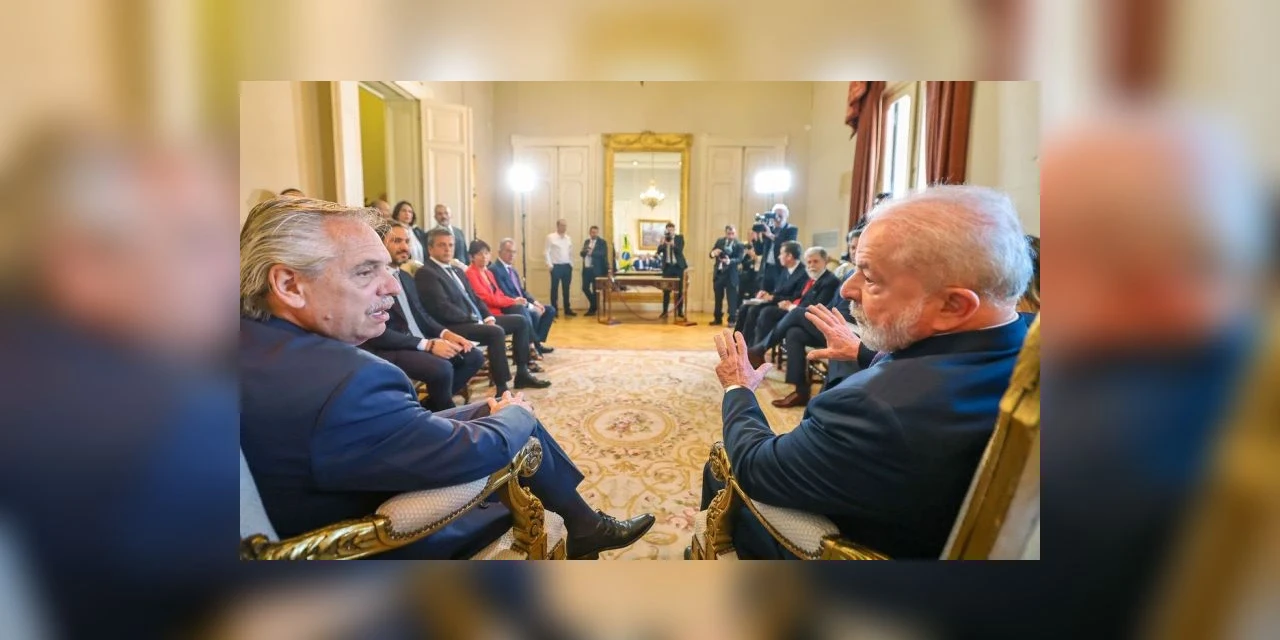 Lula segue hoje para o Uruguai, onde se reúne com Lacalle e Mujica