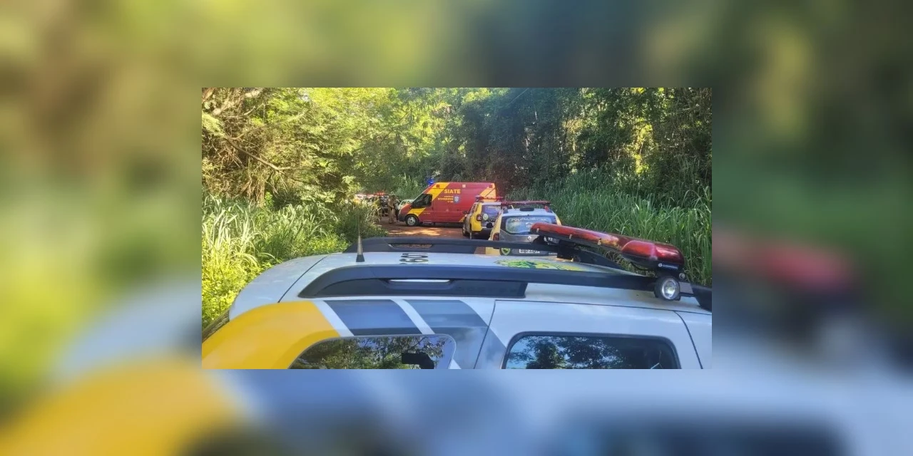 PM desaparecido é encontrado amarrado em árvore; veja vídeo do resgate