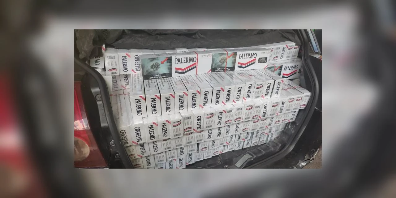 Carro carregado com cigarros contrabandeados é apreendido na BR-376, em PG