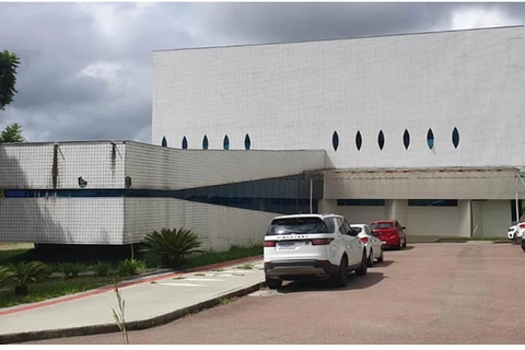 Ladrões furtam fiação elétrica de ginásio e deixam pessoas com deficiência sem atendimento, em PG