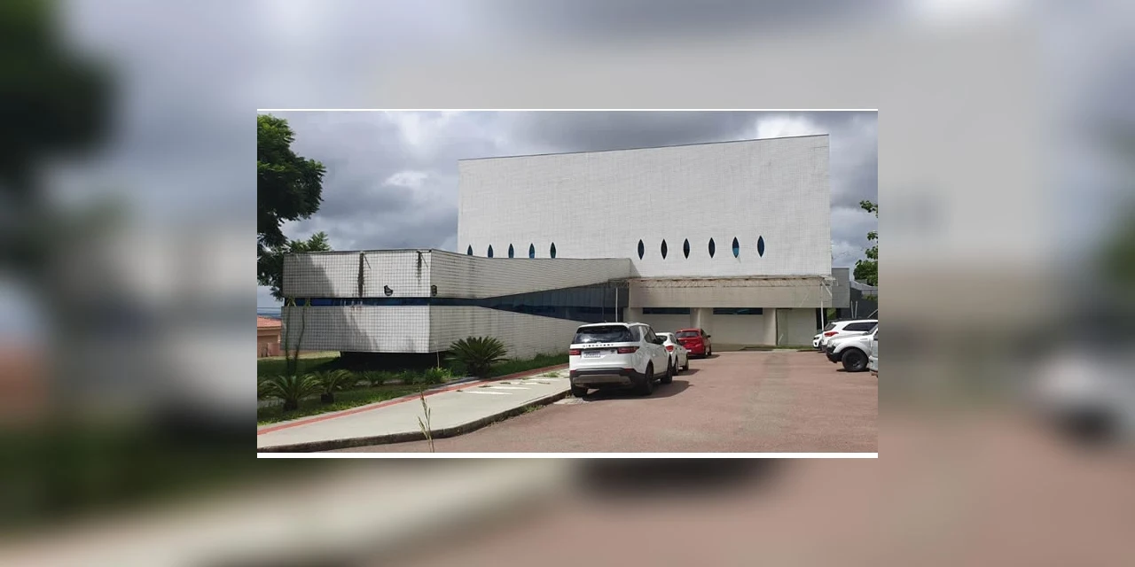 Ladrões furtam fiação elétrica de ginásio e deixam pessoas com deficiência sem atendimento, em PG