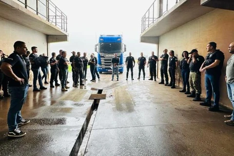 Operação policial deflagrada em Arapoti mira tráfico de drogas