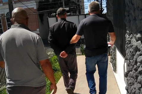 Padrasto acusado de abusar sexualmente da enteada é preso em PG