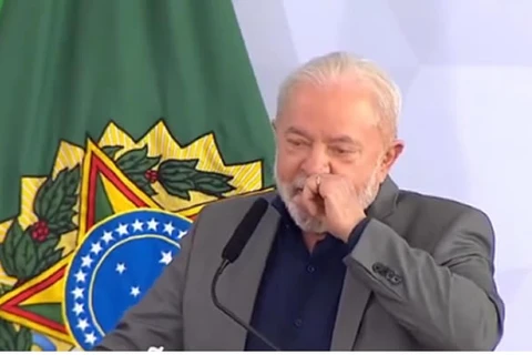 Deputado protocola pedido de impeachment de Lula, após ele afirmar que só ficaria bem “quando f…” com o ex-juiz Sergio Moro