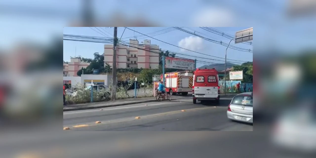 AGORA: Homem invade creche em Blumenau, mata 4 crianças e deixa outra em estado grave; diz policia