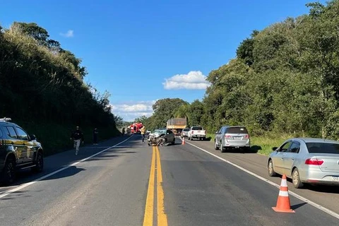 Jovem morre em acidente de moto na BR-277, em Prudentópolis