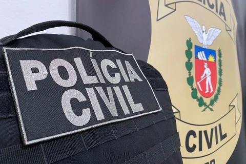 Homem é preso por dívida de R$ 2 mil em pensão alimentícia e outro por extorquir  a mãe em Palmeira