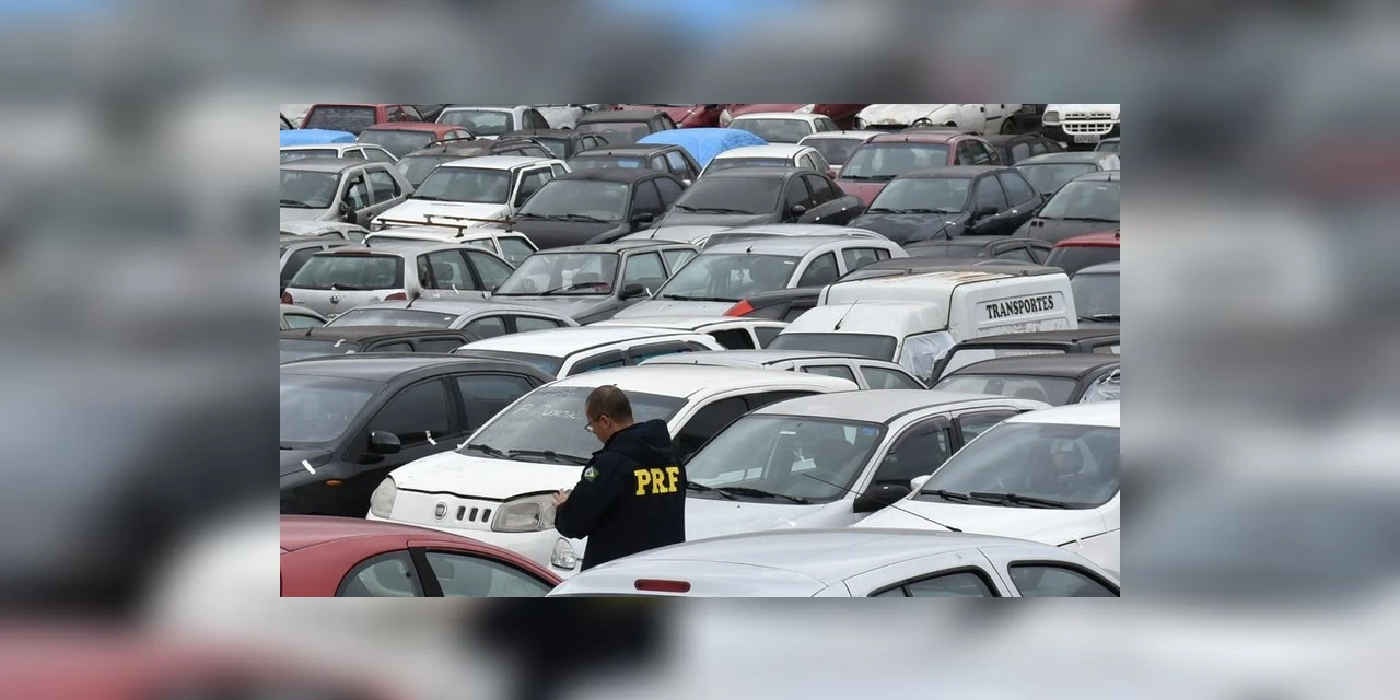 PRF realiza leilão virtual de veículos retidos no Paraná