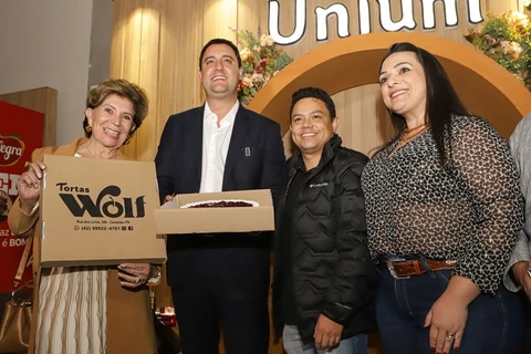 Em Carambeí, governador destaca o cooperativismo e garante apoio ao agronegócio paranaense